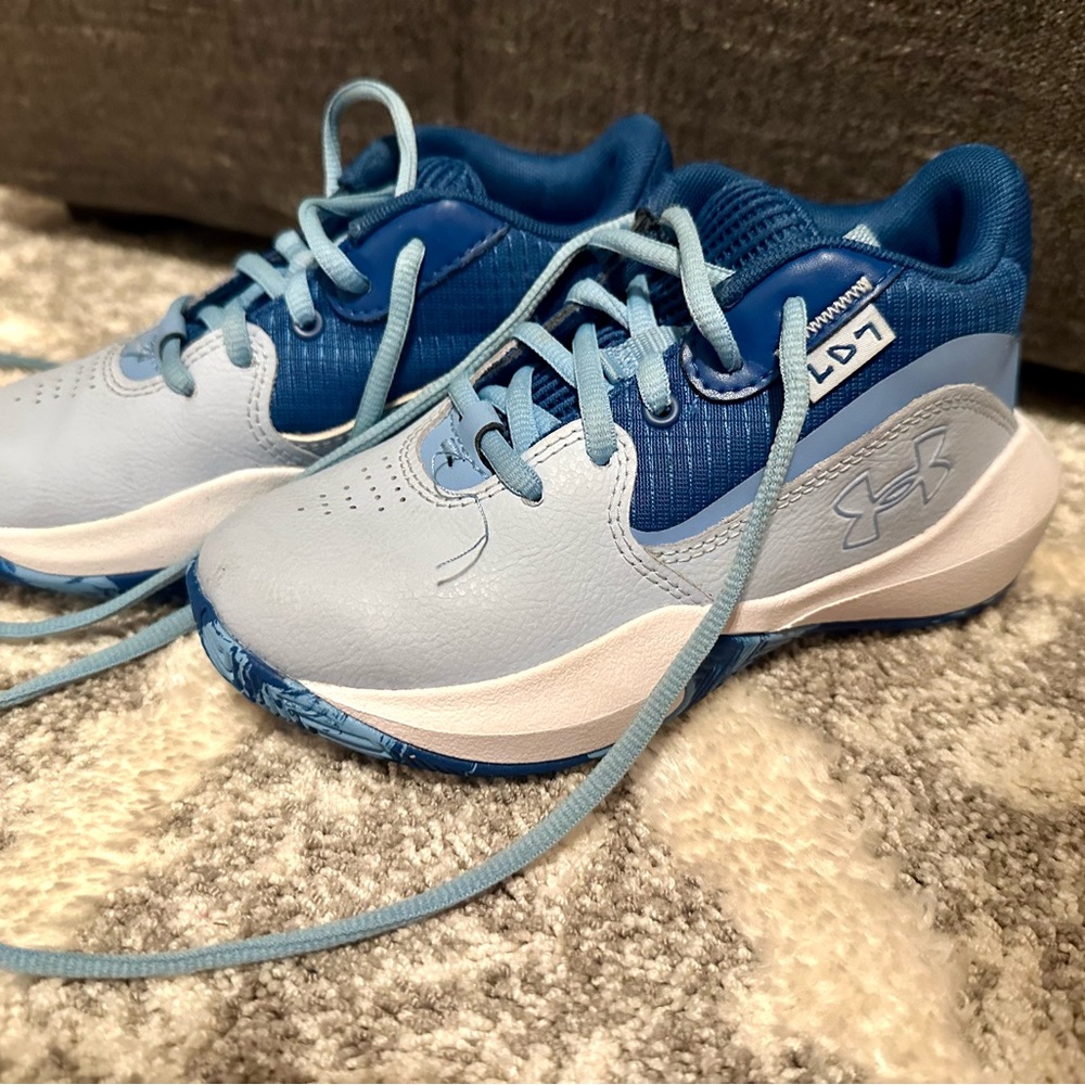 Under Armour Lockdown 7 Sneaker - Kids'